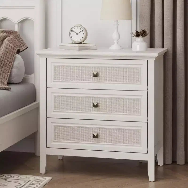 Heynemo Dresser for Bedroom, Boho Tall Dresser with 3 Rattan Decorated Drawers, Modern Wood Chest of Drawers for Closet, Entryway